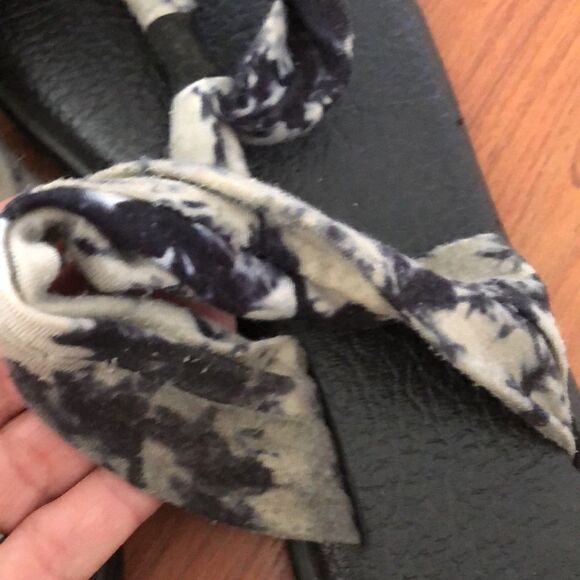 Sanuk Cloth sandals. Size 10 tie-dye - Picture 5 of 10